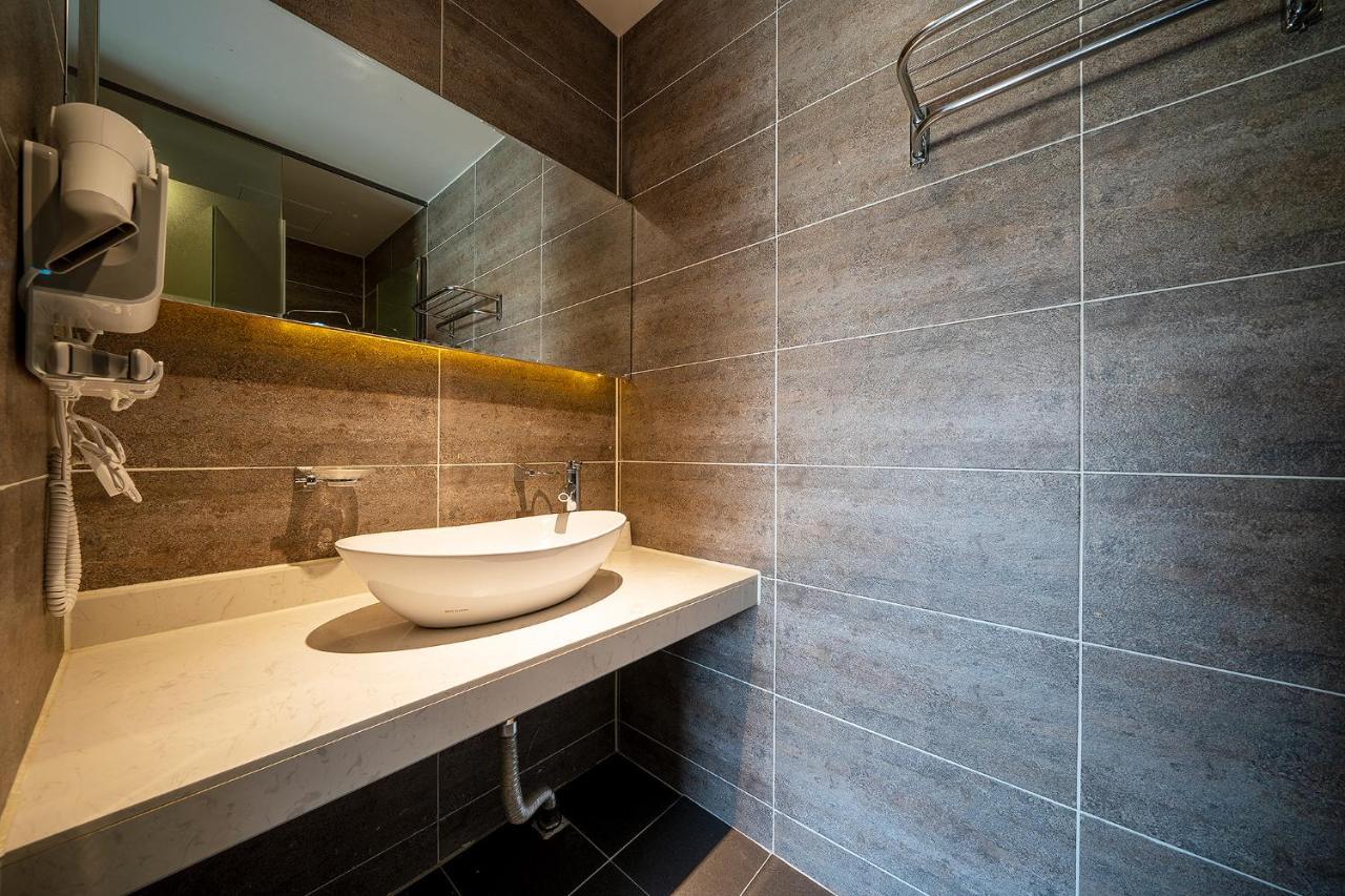 Suwon Dono1796 Hotel Eksteriør billede