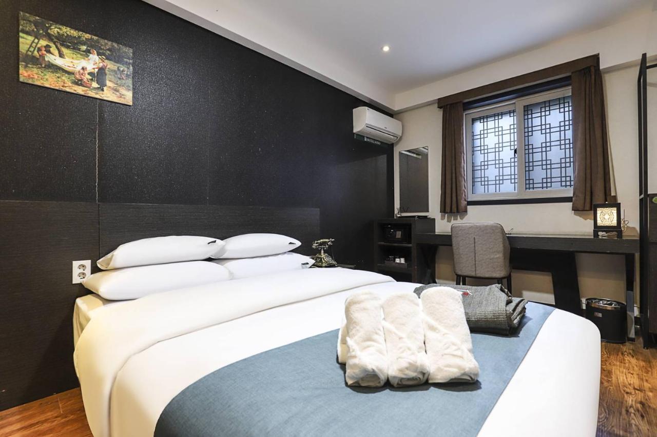 Suwon Dono1796 Hotel Eksteriør billede