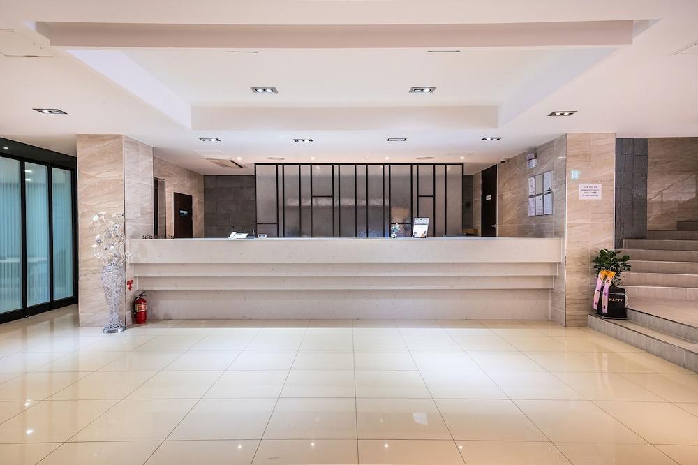 Suwon Dono1796 Hotel Eksteriør billede