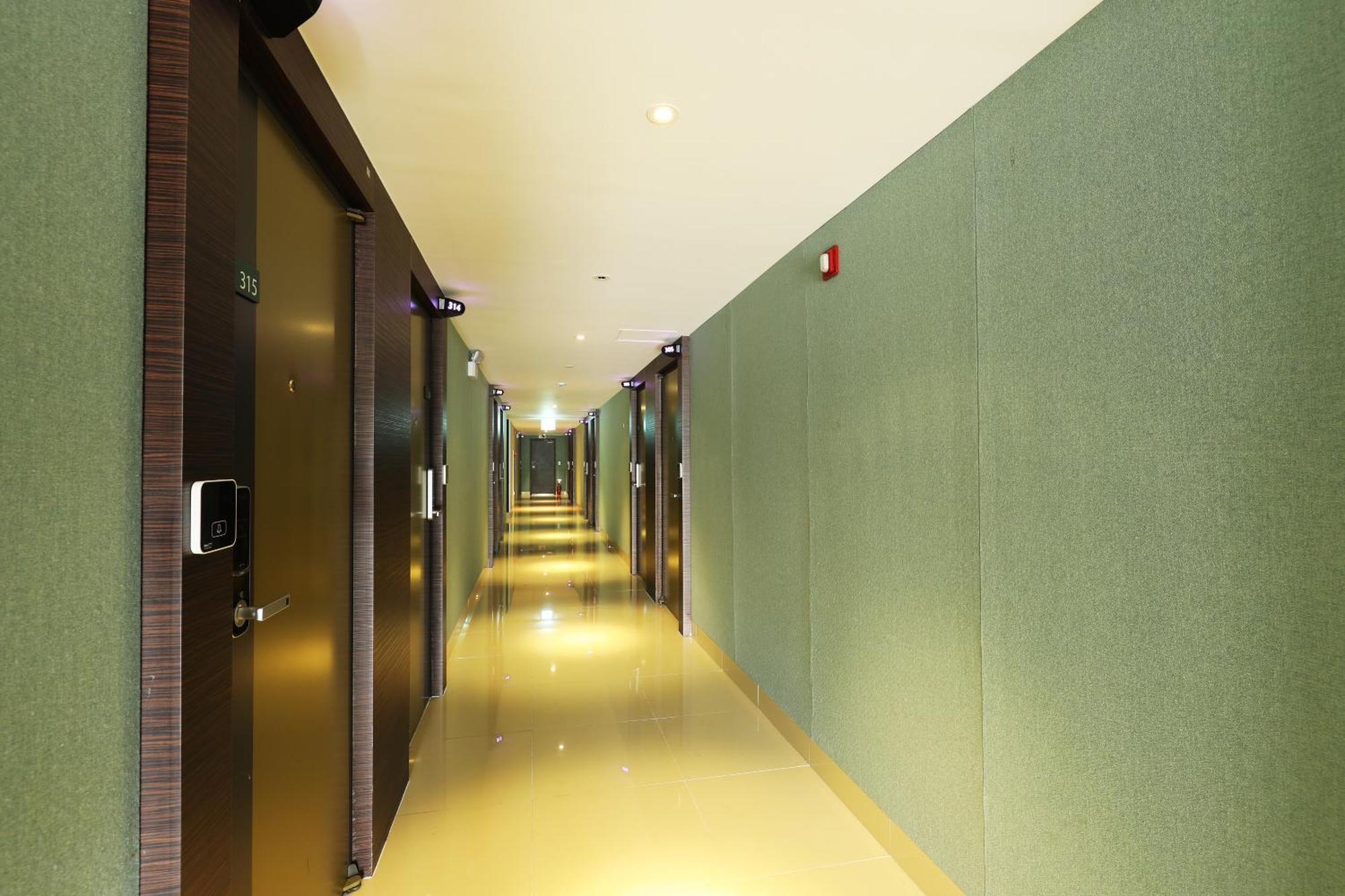 Suwon Dono1796 Hotel Eksteriør billede
