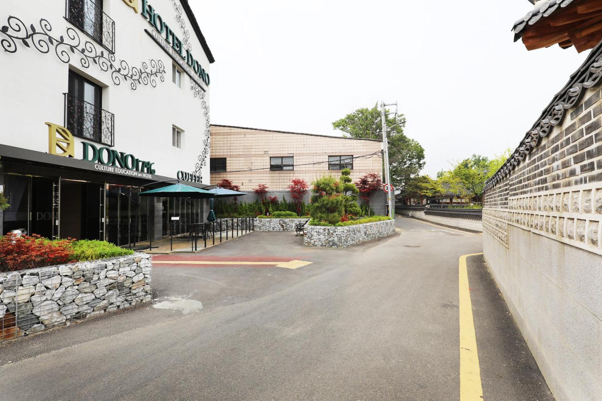 Suwon Dono1796 Hotel Eksteriør billede